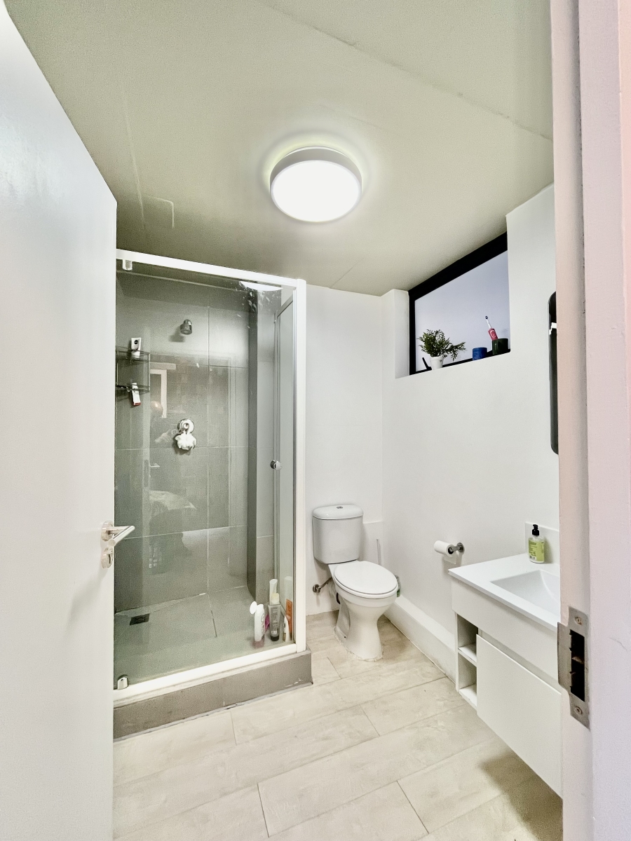 2 Bedroom Property for Sale in Observatory Western Cape